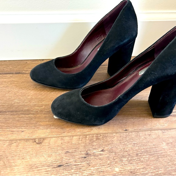 BCBG Generation Heels - Picture 7 of 8